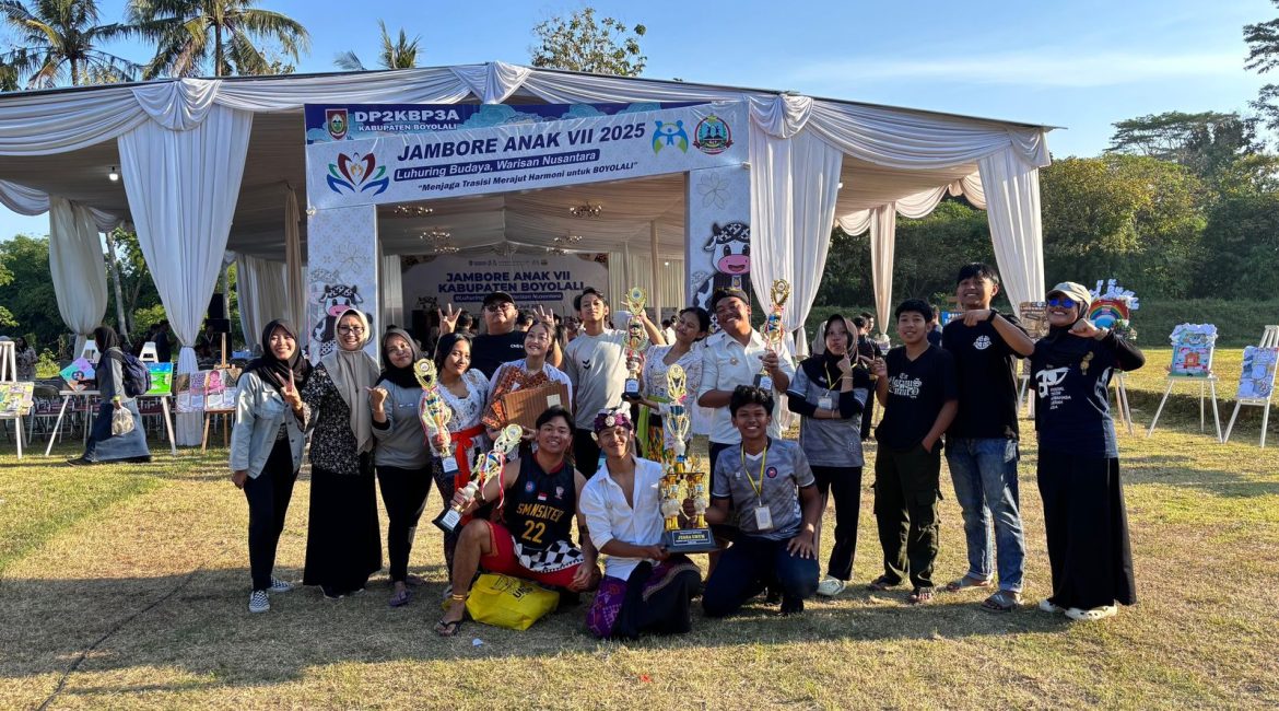 Juara umum Jambore Anak